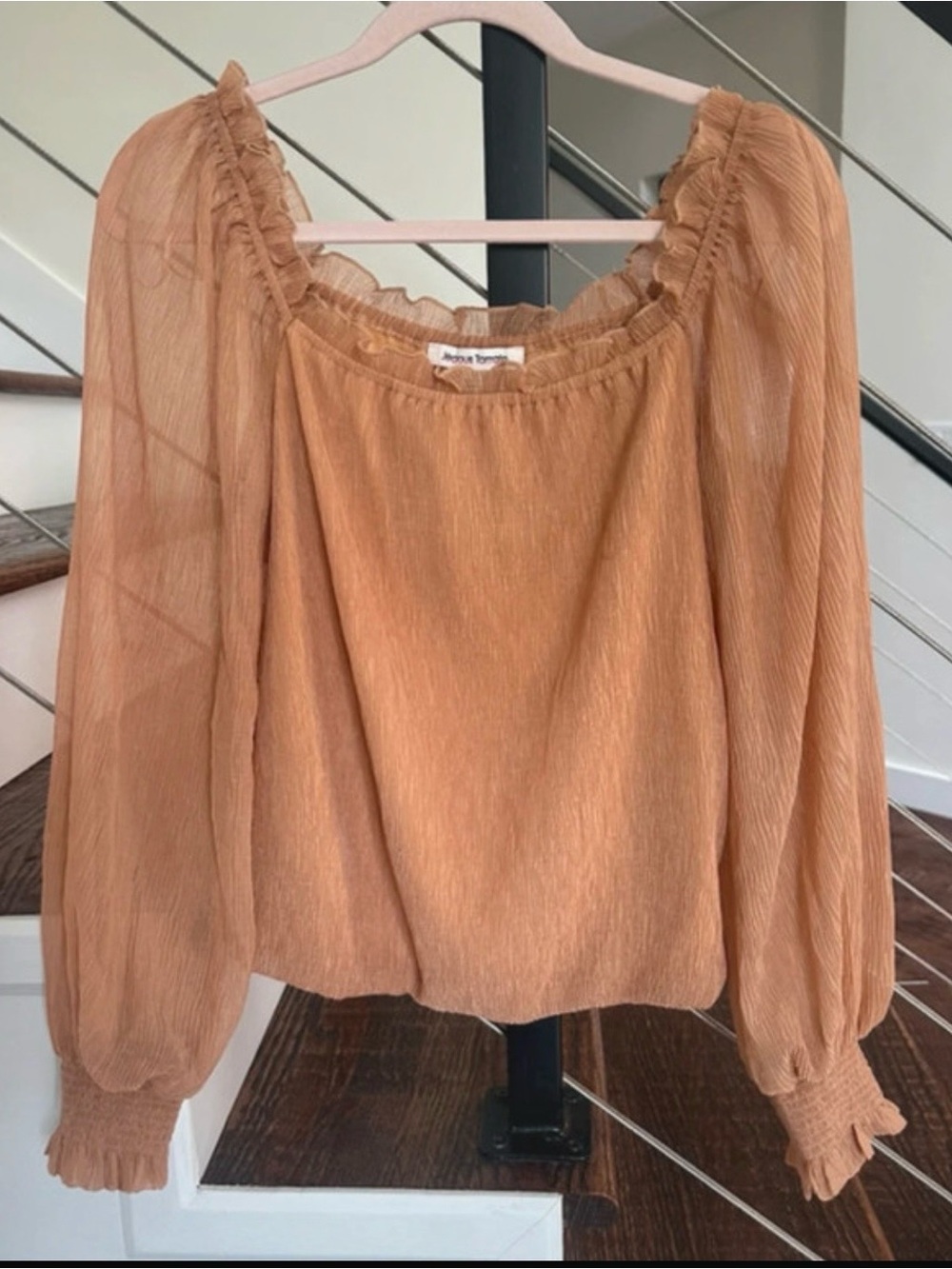 Jealous Tomato Crinkle Texture Long Sleeve Blouse in Camel Brown | Size: S